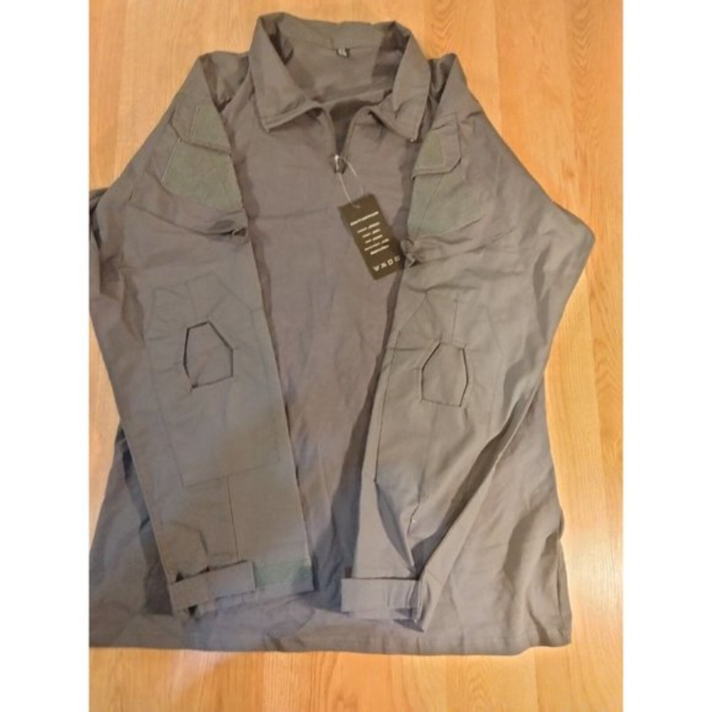 Crysully Leisure Apperial Grey Top Size XL‎